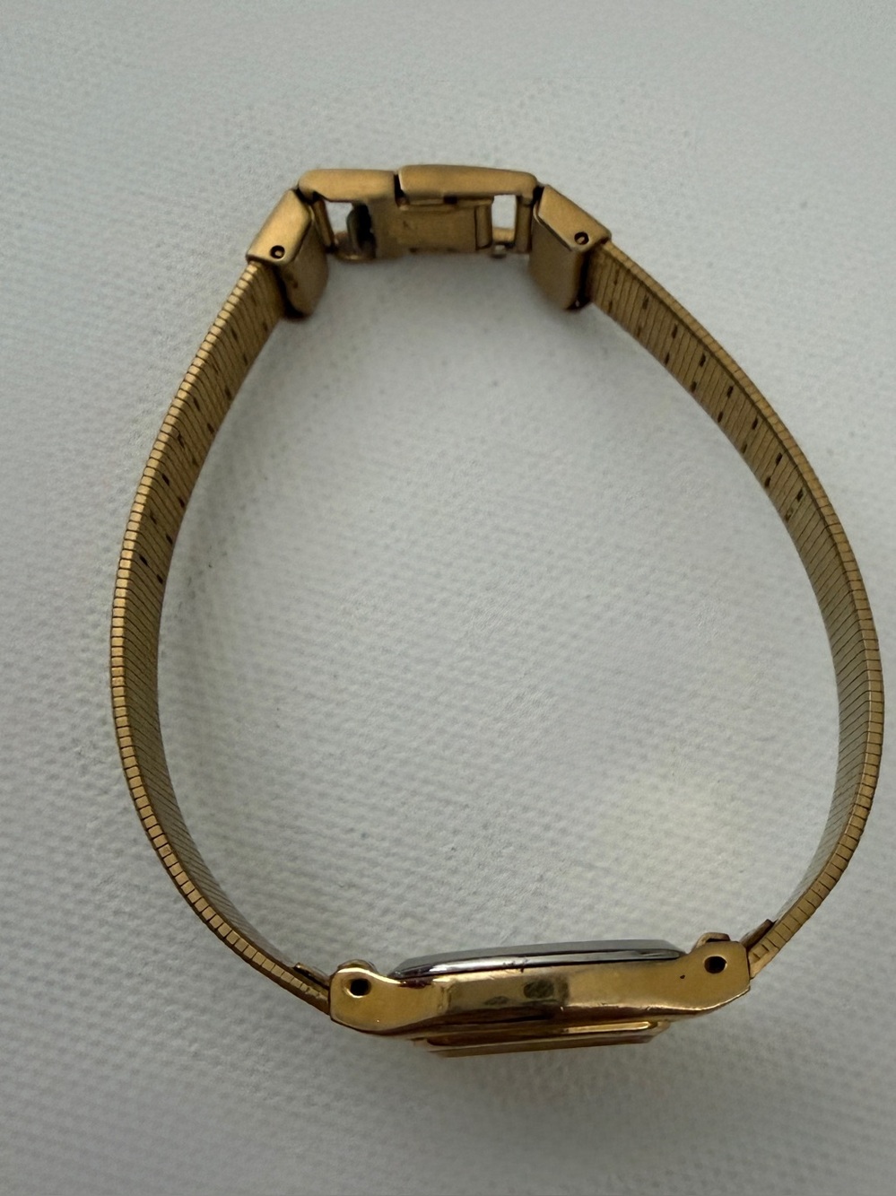 Vintage Gold-Tone Bracelet Watch. Citizen quartz